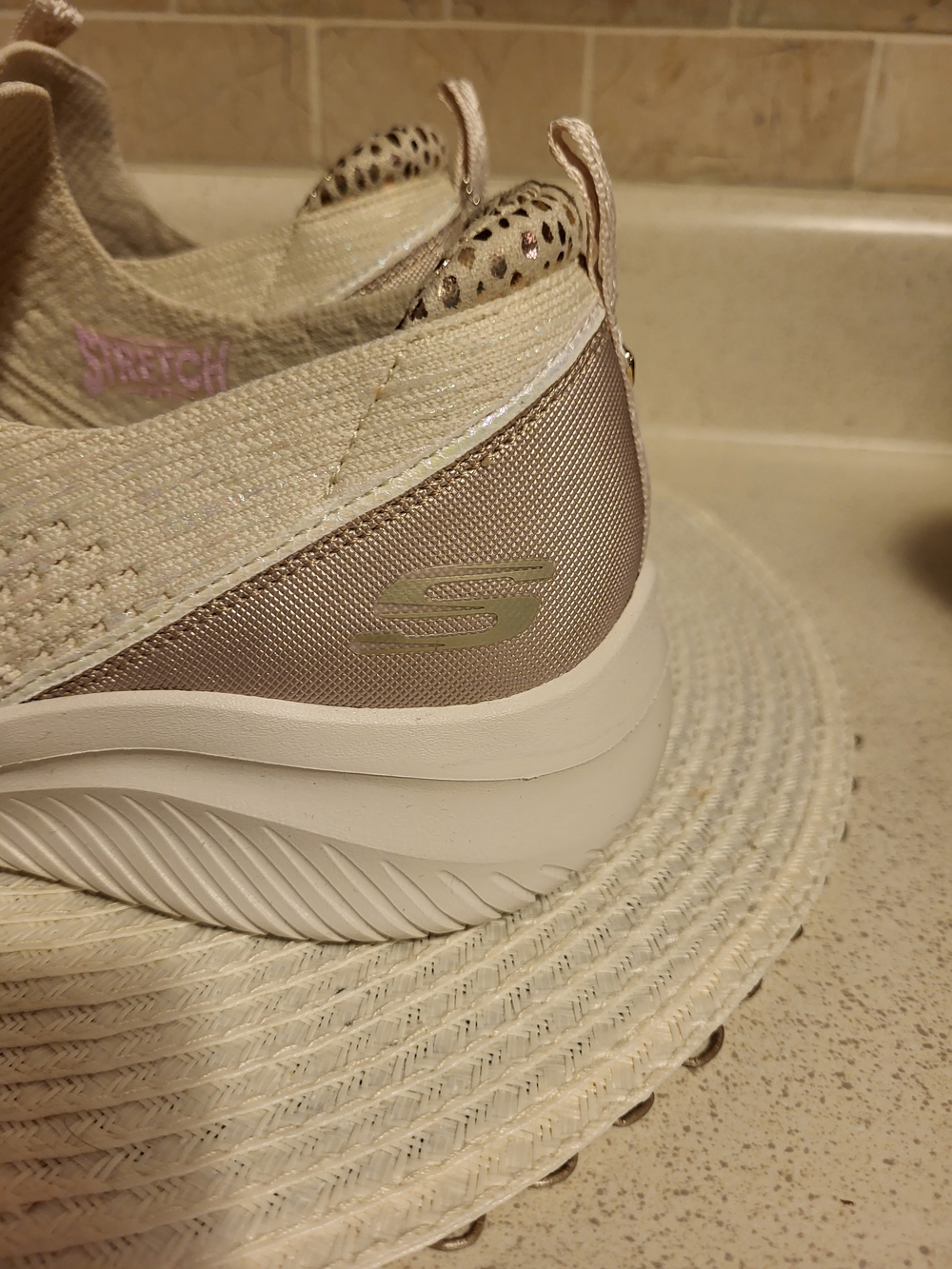 Skechers Women's Slip-On Air-Cooled Knit Sneaker Beige/Gold Leopard Trim Sz. 10 - Picture 9 of 12